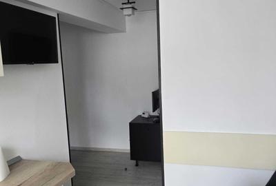 Apartament cu 2 camere semidecomandat în Central - 3