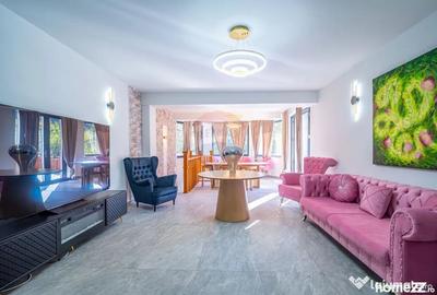 Casă cu 7 camere cu Teren 251 Mp în Sinaia