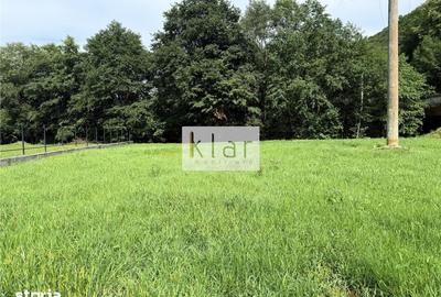 Teren de 1351 mp, în Gilău
