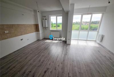 Apartament cu 3 camere decomandat în Aeroport - 3