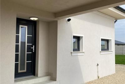 Casă cu 4 camere cu Teren 664 Mp în Zimandu Nou - 5