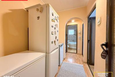 Apartament cu 3 camere decomandat, mobilat în Micro 17 - 10