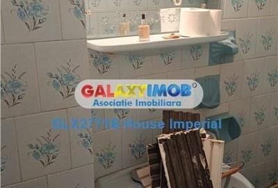 Apartament cu 3 camere decomandat în Basarabia