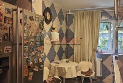 Apartament cu 4 camere semidecomandat în Berceni - 15