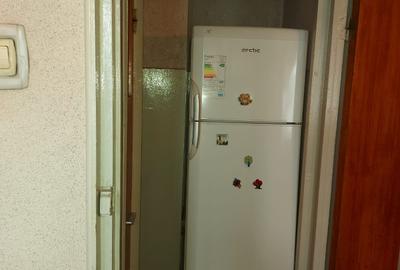 Apartament cu 3 camere semidecomandat în Gorjului - 11