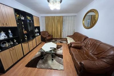 Apartament cu 3 camere decomandat, mobilat în Faleza Nord - 1