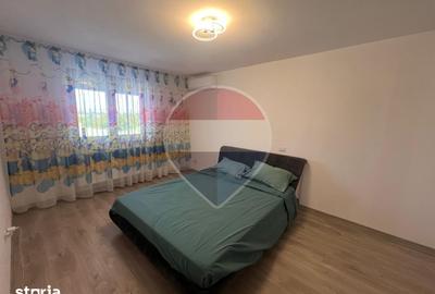 Casă cu 5 camere cu Teren 300 Mp în Central