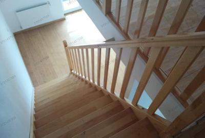 Apartament cu 3 camere decomandat în Sud