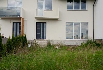 Duplex cu 5 camere cu Teren 200 Mp în Roșia - 6