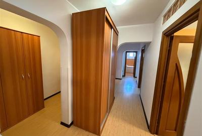 Apartament cu 4 camere decomandat, mobilat în Central - 20