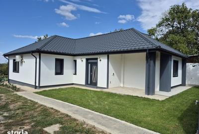 Casă cu 4 camere cu Teren 400 Mp în Balotești - 13