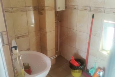 Spațiu comercial, de 200 mp, în Central - 10