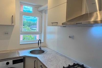 Apartament cu 2 camere decomandat în Plopilor - 2
