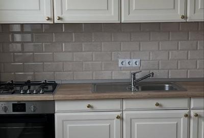 Apartament cu 3 camere decomandat în Central - 2