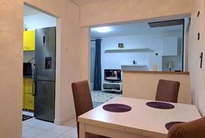 Apartament cu 2 camere semidecomandat, mobilat în Iancului