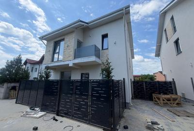Casă individuală cu 4 camere cu Canalizare în Central - 3