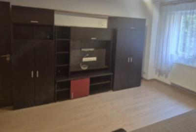 Apartament semidecomandat în Pantelimon