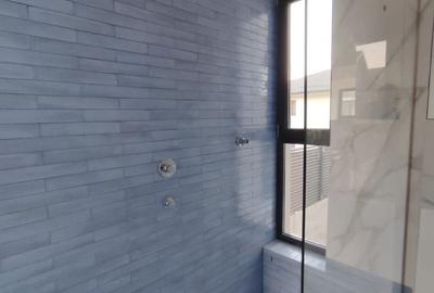 Casă cu 7 camere cu Teren 370 Mp în Central - 3