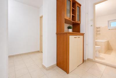 Apartament cu 2 camere decomandat în 13 Septembrie - 9