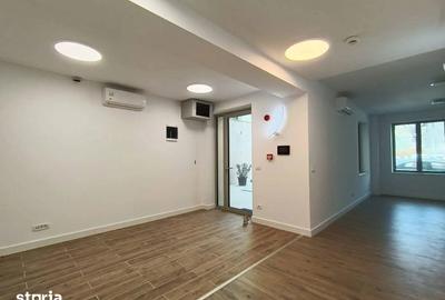 Apartament cu 4 camere în Armeneasca