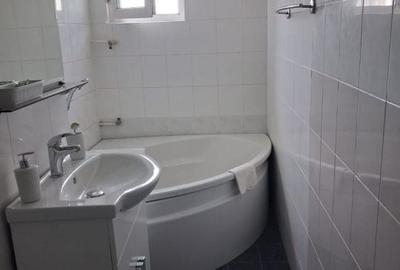 Apartament cu 2 camere decomandat în Tineretului - 13