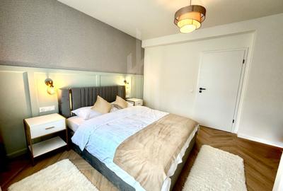 Apartament cu 5 camere decomandat în Cristian - 12