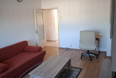 Apartament cu 2 camere decomandat în Central - 8