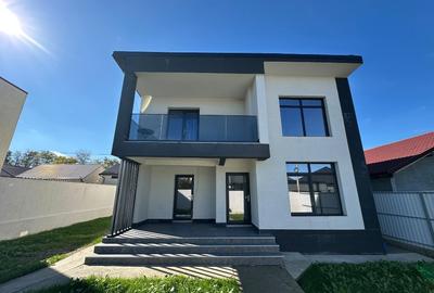 Casă individuală cu 5 camere cu Teren 287 Mp în Valu lui Traian