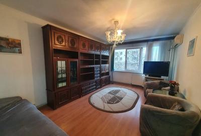 Apartament cu 3 camere semidecomandat, mobilat în Titan - 3