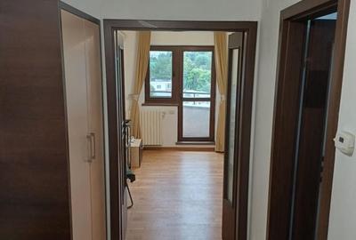 Apartament cu 2 camere decomandat în Central - 3