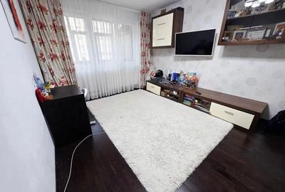 Apartament cu 2 camere decomandat în Alexandru cel Bun