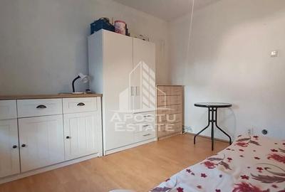 Apartament cu 3 camere decomandat, mobilat în Micălaca - 5
