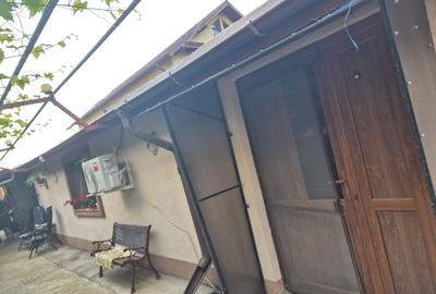 Casă cu 4 camere în Central - 3