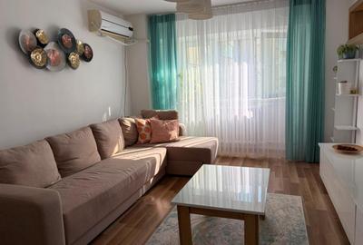 Apartament cu 3 camere decomandat în 13 Septembrie