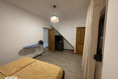 Casă cu 4 camere cu Teren 200 Mp în Central - 2