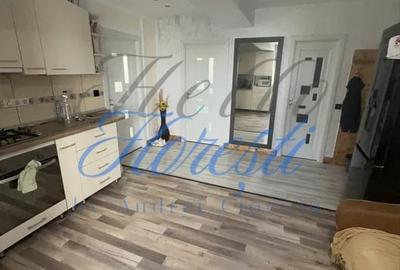 Apartament cu 3 camere semidecomandat, mobilat în Baciu