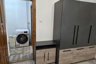 Apartament cu 3 camere decomandat în Chișoda