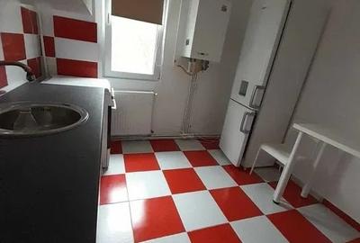 Apartament cu 2 camere semidecomandat, mobilat în Podul de Piatră - 5