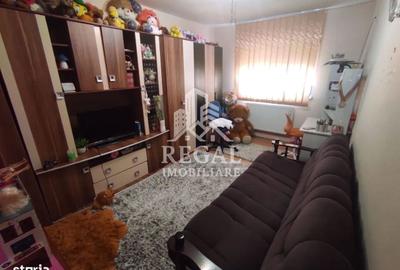 Casă individuală cu 4 camere cu Teren 100 Mp în Central - 2