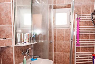 Apartament cu 3 camere decomandat, mobilat în Central - 2