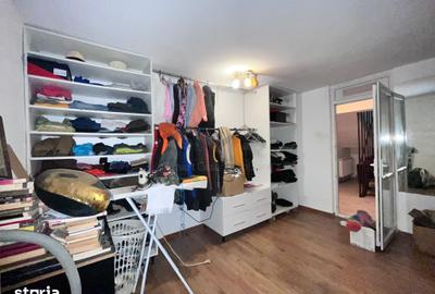 Casă cu 4 camere cu Teren 250 Mp în Bucium