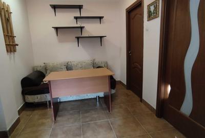 Garsonieră decomandată în Barați - 4
