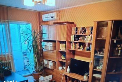 Apartament cu 2 camere semidecomandat în Pantelimon