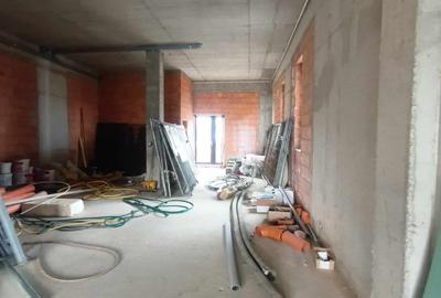 Spațiu comercial, de 150,000 mp, în Turnișor - 1