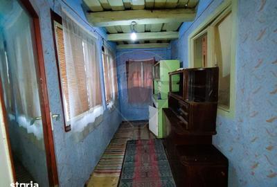 Casă cu 5 camere cu Teren 1002 Mp în Central - 3