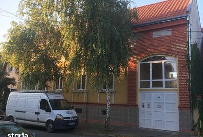 Casă cu 3 camere decomandat cu Teren 300 Mp în Central - 20