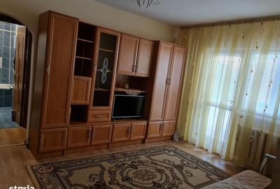 Apartament cu 2 camere semidecomandat în Republicii
