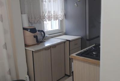 Apartament cu 3 camere semidecomandat în Tomis Nord - 9