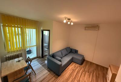 Apartament cu 2 camere decomandat în Berceni - 1
