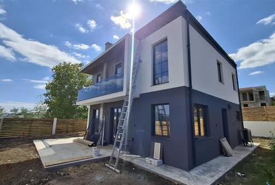 Casă individuală cu 4 camere cu Canalizare în Rediu - 2